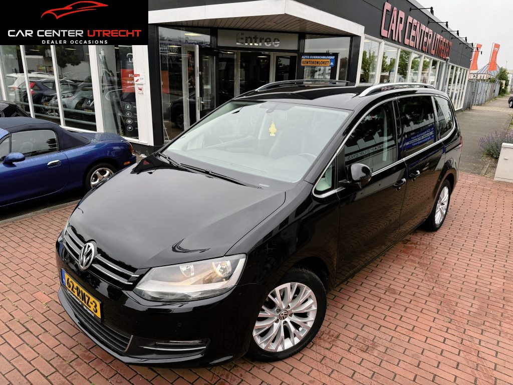 Volkswagen Sharan 1.4 TSI Highline 7p airco navi leer trekhaak
