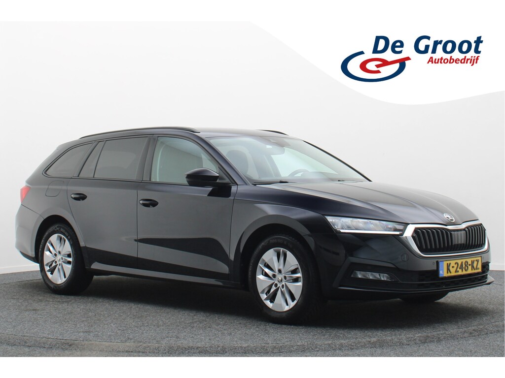 Skoda Octavia Combi 1.0 e-TSI Business Edition Virtual Cockpit, Keyless, LED, Apple Carplay, PDC