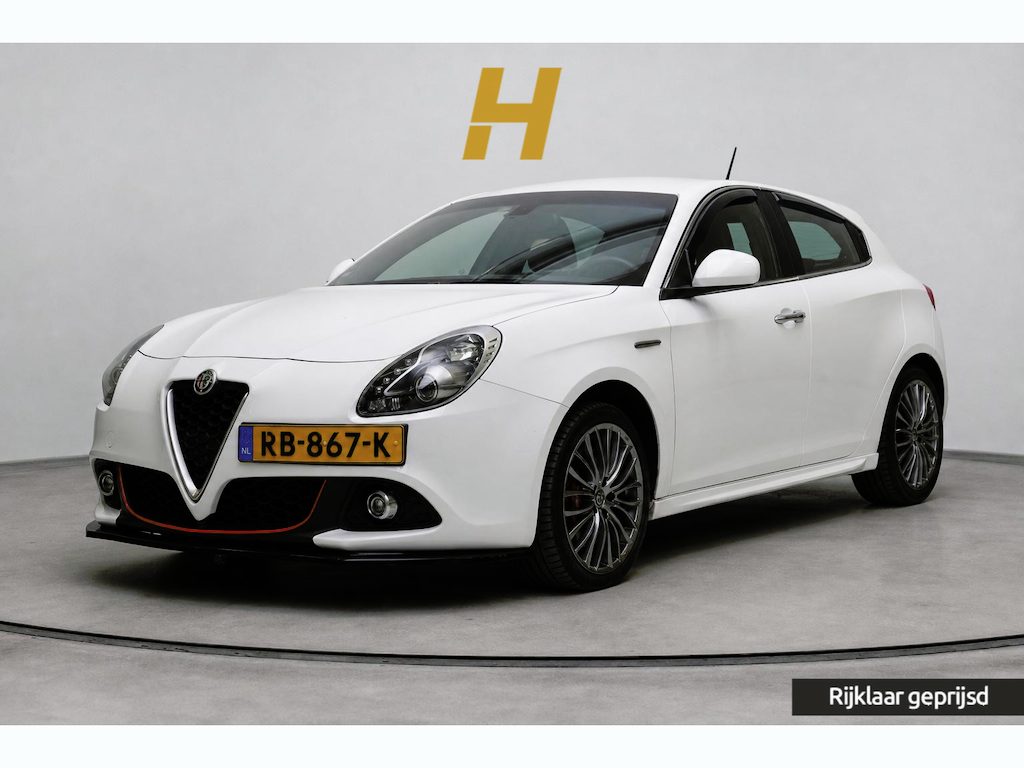 Alfa Romeo Giulietta 1.4 Turbo MultiAir Super | Leder | Stoelverwarming | Cruise control | Climate control