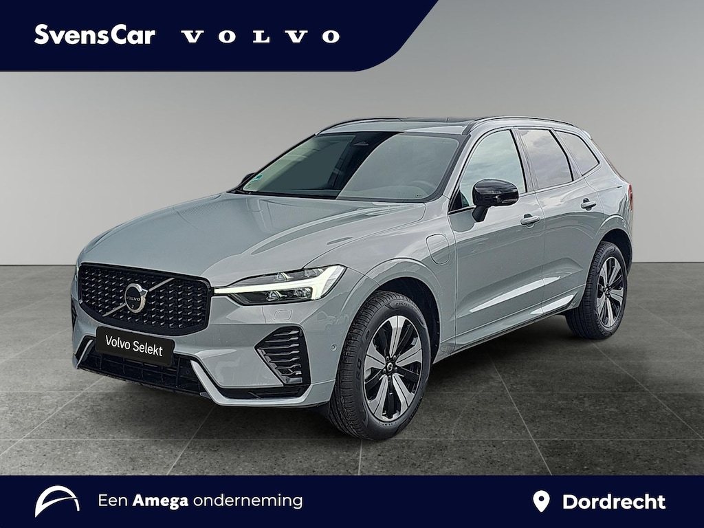 Volvo XC60 2.0 T6 Plug-in hybrid AWD Plus Dark | 360 camera | Panoramadak | Getint glas | Stuurverwarming |