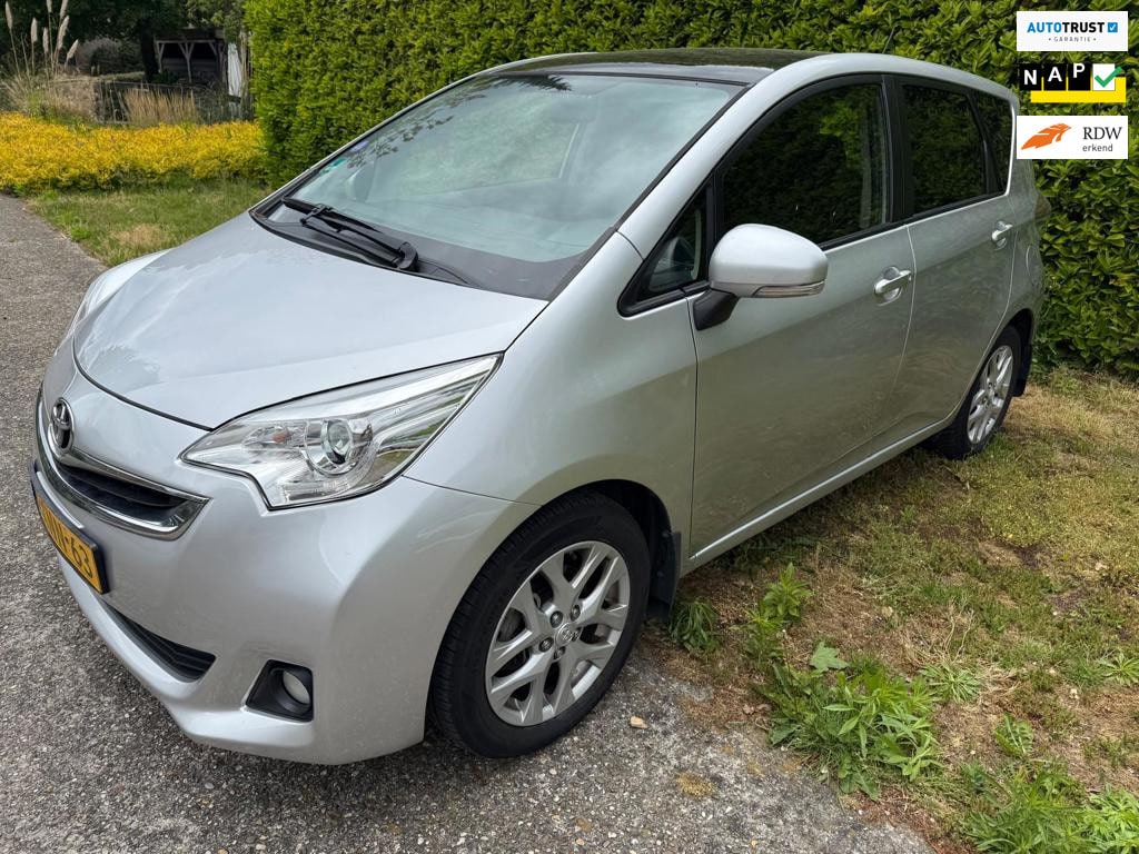 Toyota Verso-S 1.3 VVT-i Trend. Automaat! Panaromadak!