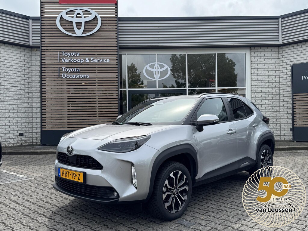 Toyota Yaris Cross 115 FIRST EDITION NL-AUTO ALL-SEASON STOEL/STUURVERW PARK-SENSOREN APPLE/ANDROID BSM LED KEYLESS CAMERA AD-CRUISE