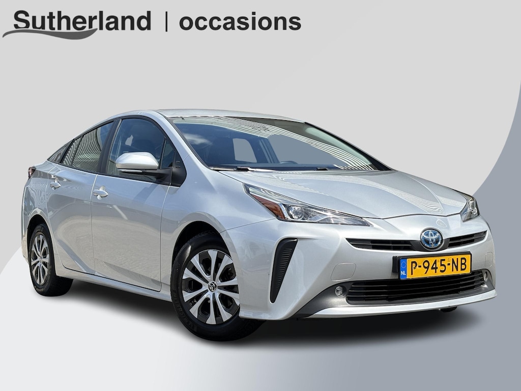 Toyota Prius 1.8 Dynamic HEV | BTW Auto | Stoelverwarming | Head-Up | Camera | Dodehoeksensoren |