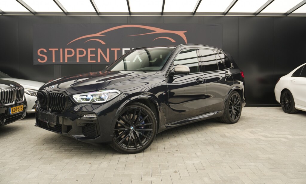 BMW X5 M50I, V8, full option, pano, massage
