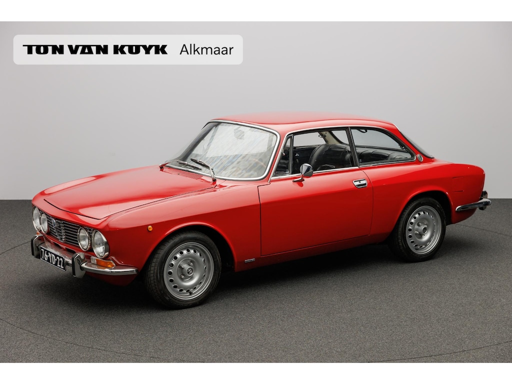 Alfa Romeo GTV 2000 Bertone 105