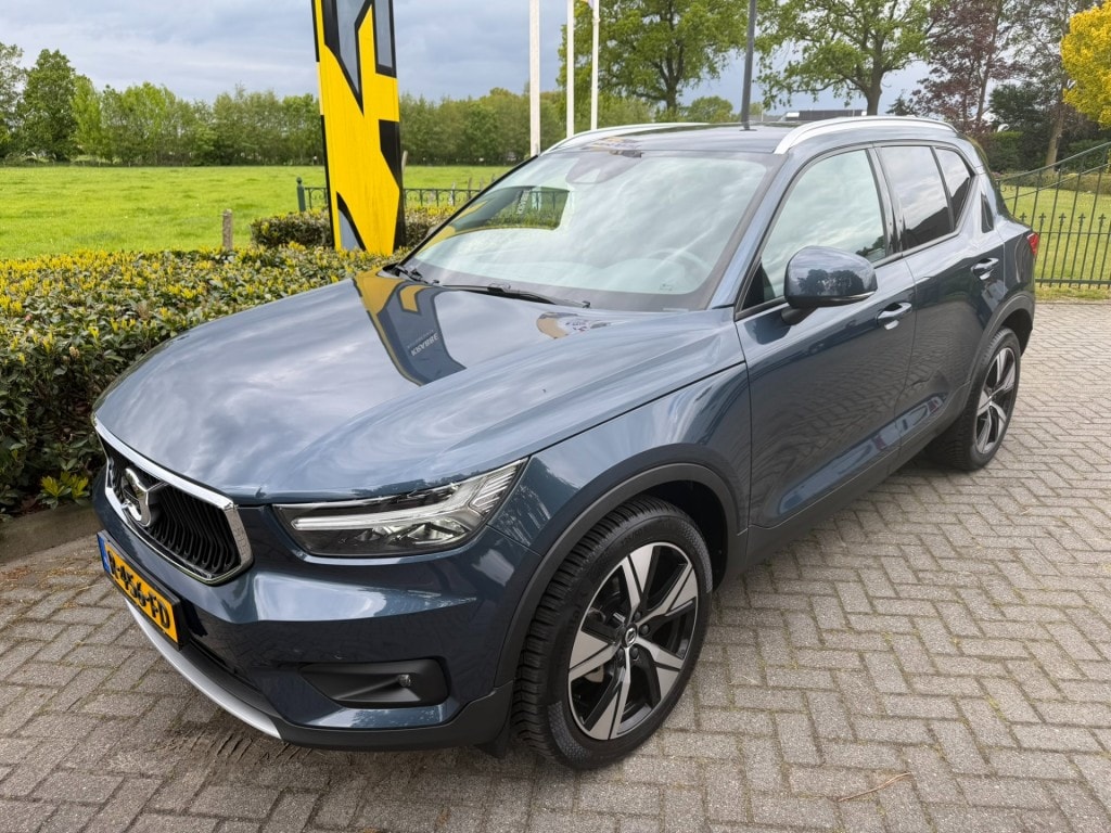 Volvo XC40 1.5 T3 Momentum Pro Trekhaak / Carplay / Keyless