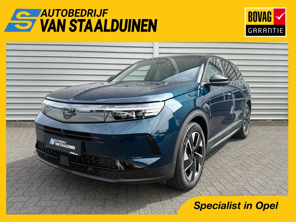 Opel Grandland 1.2 Turbo 145pk Hybrid GS | Stoelverwarming | Stuurverwarming | Ergonomische voorstoelen | Apple Carplay | Parkeersensoren voor en achter | Achteruitrijcamera |
