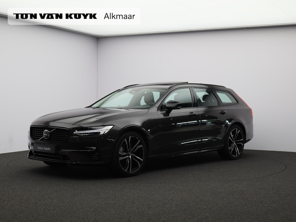 Volvo V90 2.0 T8 Plug-in hybrid AWD Ultra Dark / Trekhaak / B&W Audio / Stoelventilatie+Massage / Head-Up Display / 360 Camera / Gelamineerd Glas / Elektrische Stoelen /