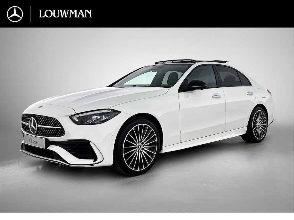 Mercedes-Benz C-klasse 300 e 140 Years Edition | Comfortpakket Plus | Nightpakket | Middenconsole metaalstructuur | Trekhaak | Panoramaschuifdak | GUARD 360° Plus | 360° camera | 19" multispaaks lichtmetalen AMG-velgen |