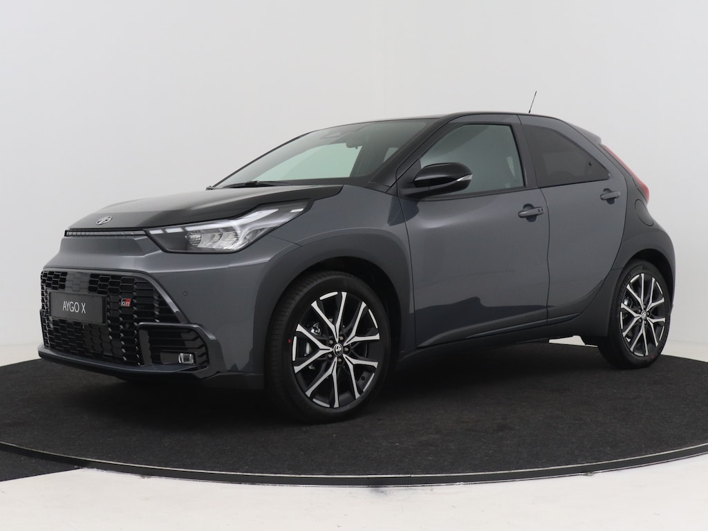Toyota Aygo X Hybrid 115 GR Sport | LEVERBAAR VANAF AUGUSTUS 26