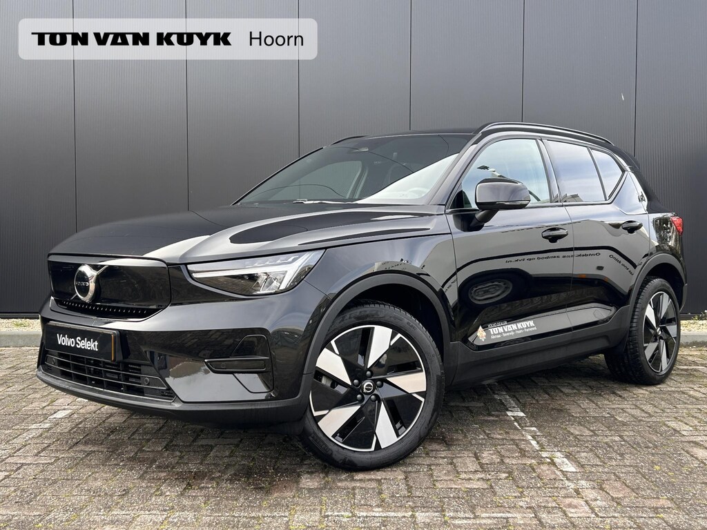 Volvo EX40 Single Motor Extended Range Plus 82 kWh Europa/ extra getint glas/ elektrische stoelen/ Nubuck bekleding / climate line