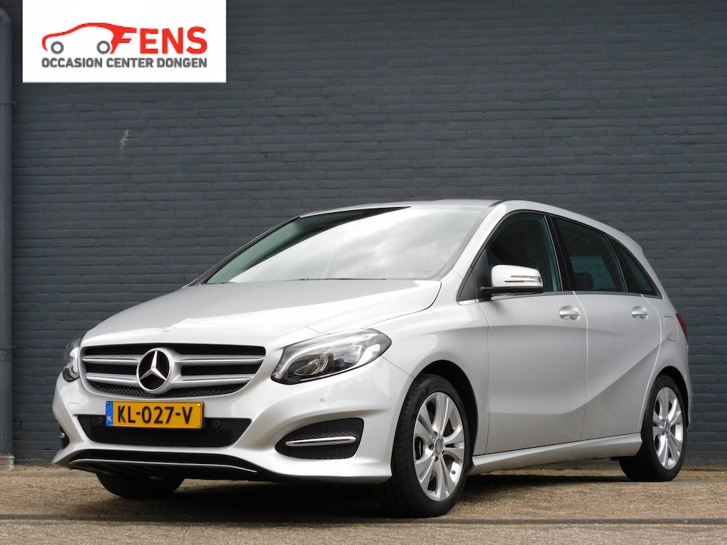 Mercedes-Benz B-klasse 250 Ambition TOPSTAAT! NAVI! CRUISE! AIRCO! PARKEERSENSOREN! TREKHAAK!