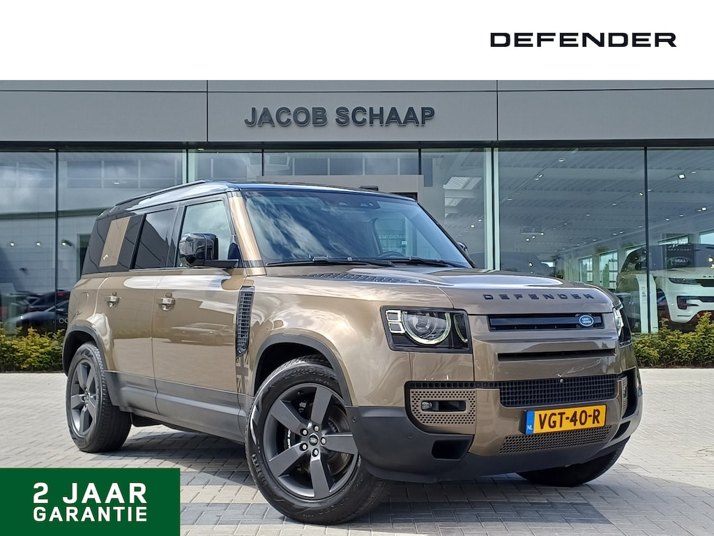 Land Rover Defender P400 6-cil. AWD 110 - First Edition | Nieuw door ons geleverd| Elektr. trekhaak tot 3.500kg | Panorama |