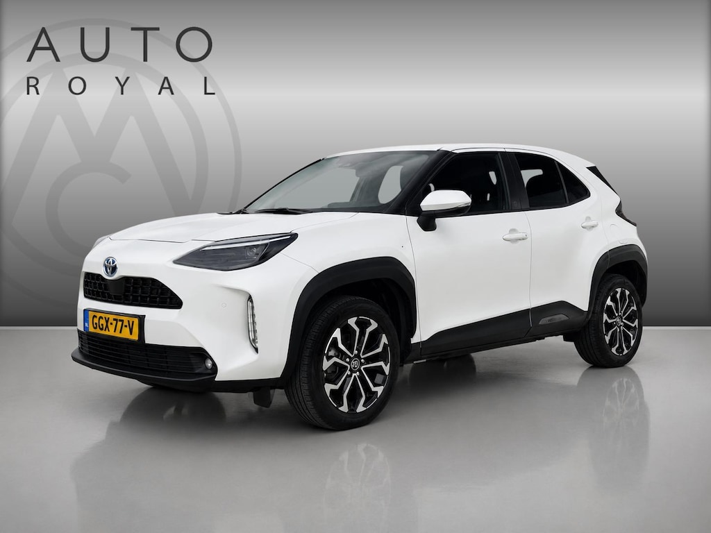 Toyota Yaris Cross 1.5 Hybrid Executive STOELVERWARMING | ACHTERUITRIJCAMERA | NAVIGATIESYSTEEM | ECC / AUTOMATISCHE KLIMAATREGELING | CRUISECONTROL | PARKEERSENSOREN | LED-VERLICHTING | LANE ASSIST / RIJSTROOKASSISTENT | GETINTE RAMEN