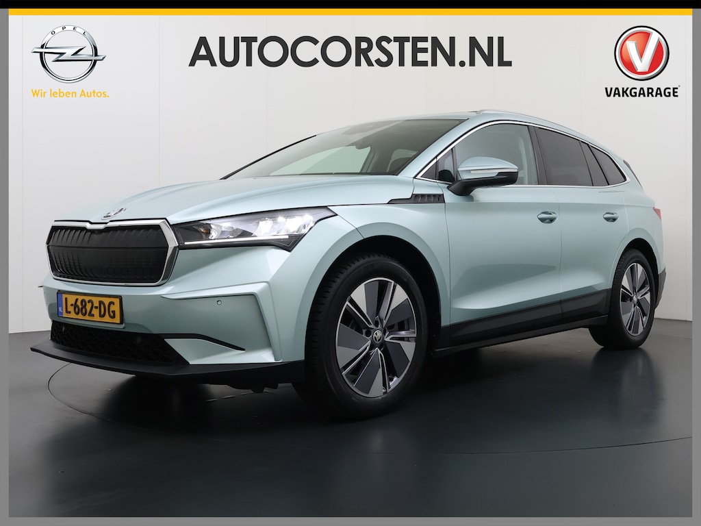 Skoda Enyaq iV 80 Pano-Dak Adap.Cruise Camera Navi Apple Carplay Android Auto Pdc SOH 90% 3-Zone Ecc Stoel+Stuurverwarming Lmv Led Privacy Glas Keyless advanced Dodehoek detectie File assistent Verkeersbord detectie 1.000kg trekvermogen 1e Eigenaar Dealeronderhouden Origineel Nederlandse Auto