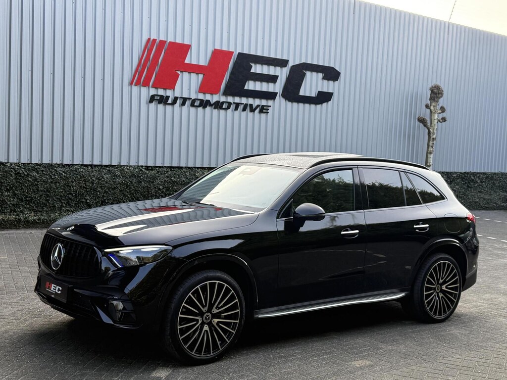 Mercedes-Benz GLC 300e 4MATIC AMG Line