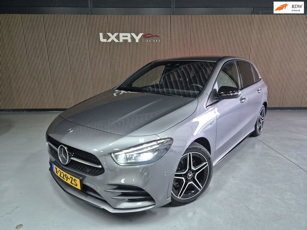 Mercedes-Benz B-klasse 250 e Business Solution AMG Limited | Clima | Camera | Navi | Stoelverwarming |
