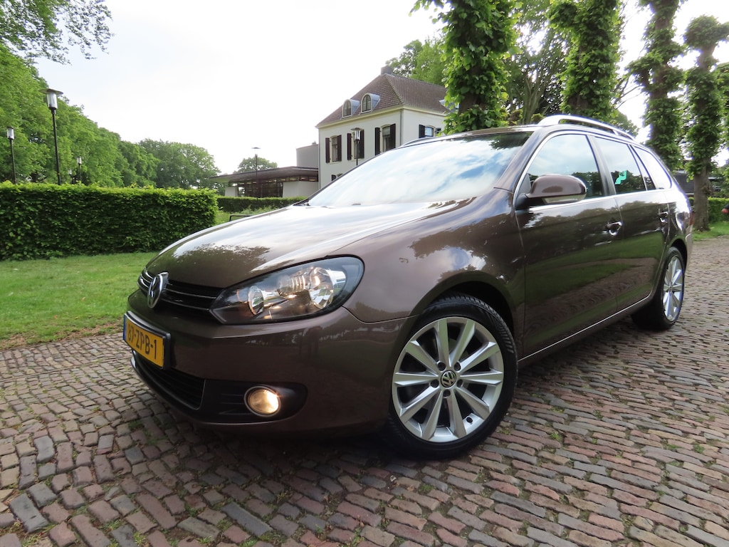 Volkswagen Golf Variant 1.4 TSI Highline Automaat/DSG Alcantra/Stof Ecc Cruisecontrol Navigatie Pdc Lm Velgen***Apk t/m 29-6-2027***