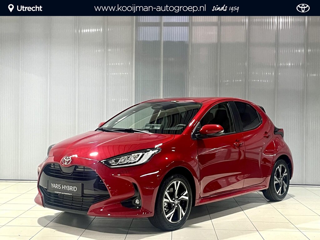 Toyota Yaris 1.5 Hybrid 115 First Edition Apple carplay/anroid auto , Adaptieve cruise control , Camera , BTW , Orgineel NL