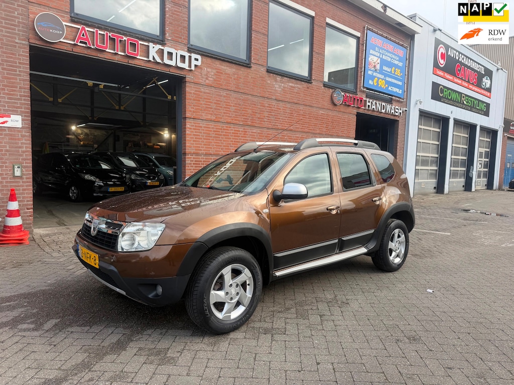 Dacia Duster 1.6 Lauréate 2wd Airco Leder Trekhaak Lage KM