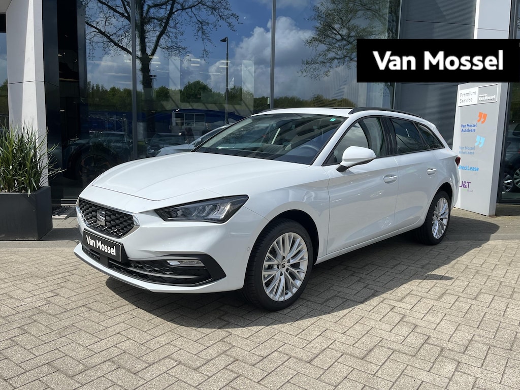 SEAT Leon Sportstourer 1.5 TSI Style Business Intense 115 PK | Climate Control | Lichtmetalen Velgen | Parkeersensoren | Stoelverwarming | Adaptive cruise Control | Virtual Cockpit | Navigatie | Camera | Keyless | Apple Carplay & Android Auto | €3000,- herwaardering! | PRIJS = NETTO RIJKLAAR! | Direct Leverbaar! |