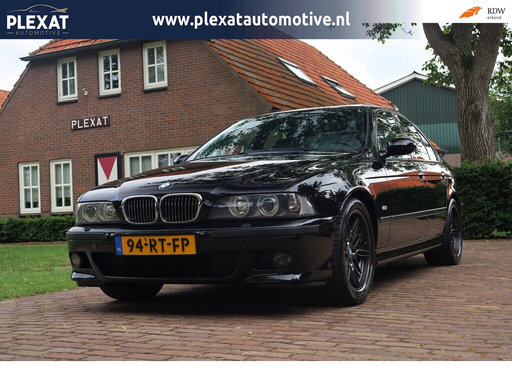 BMW M5 Sedan | Prachtstaat | NWE Koppeling | Complete Historie | Youngtimer | Vanos Revisie | Handgeschakeld | Xenon | NAP |