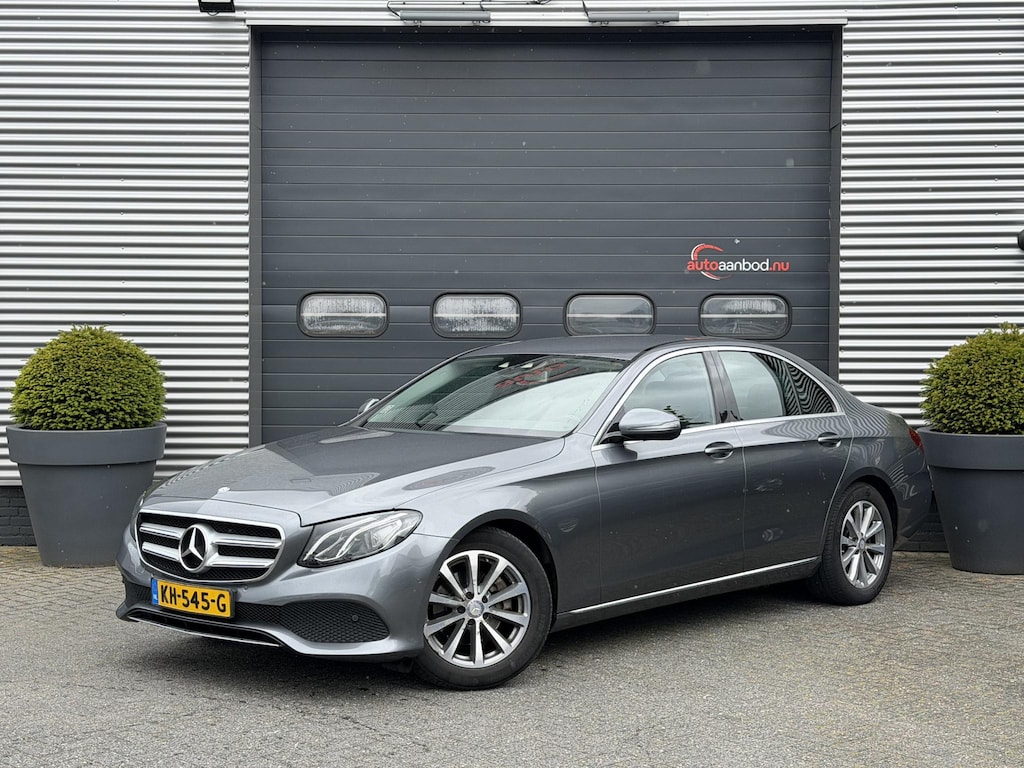 Mercedes-Benz E-klasse 220 d Lease Edition | Camera | Head-Up | Widescreen | Sfeerverlichting | Navigatie |