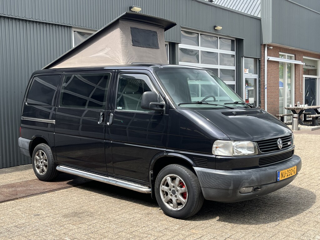 Volkswagen Transporter 2.5TDI 75 KW Camper Hefdak Cruise controle Trekhaak 1820kg trekgewicht Sidebars Campingaansluiting Slaapplek 2-Persoons Euro 2 Camperwagen Buscamper