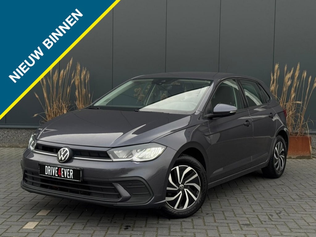 Volkswagen Polo 1.0 TSI Life | Carplay | Cruise control