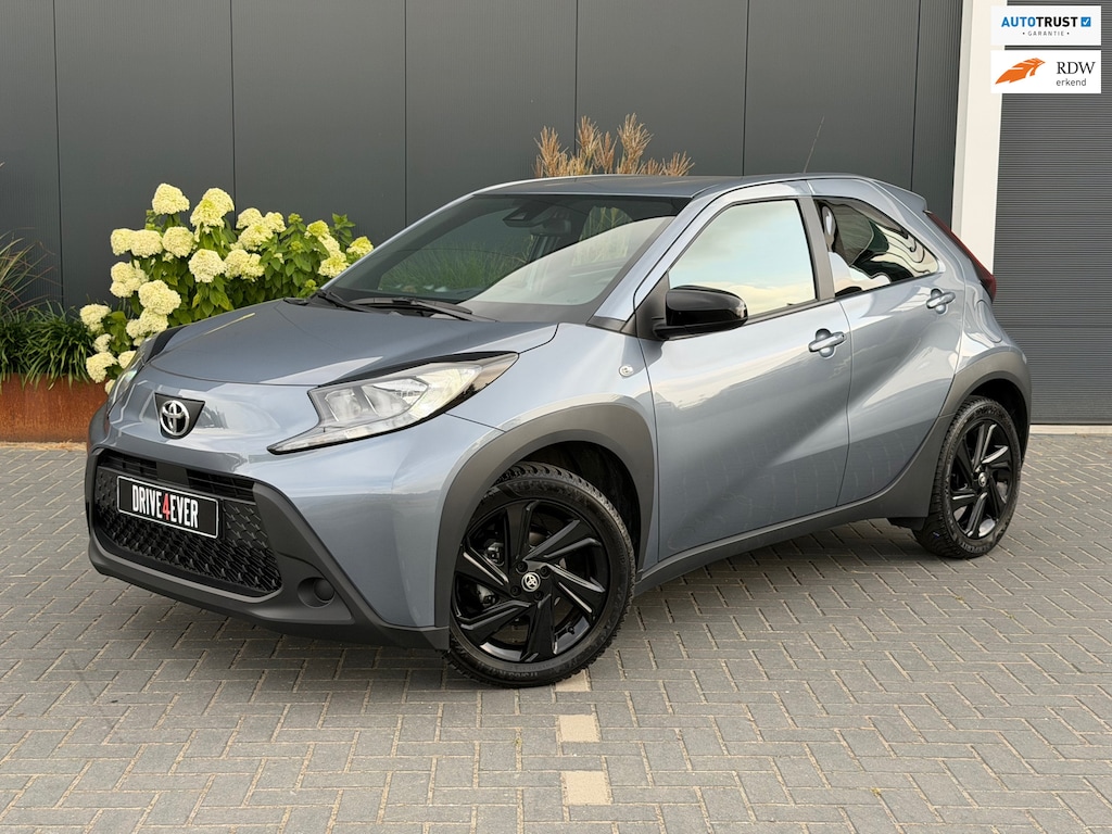 Toyota Aygo X 1.0 VVT-i | Automaat | Camera | LED | NAVI