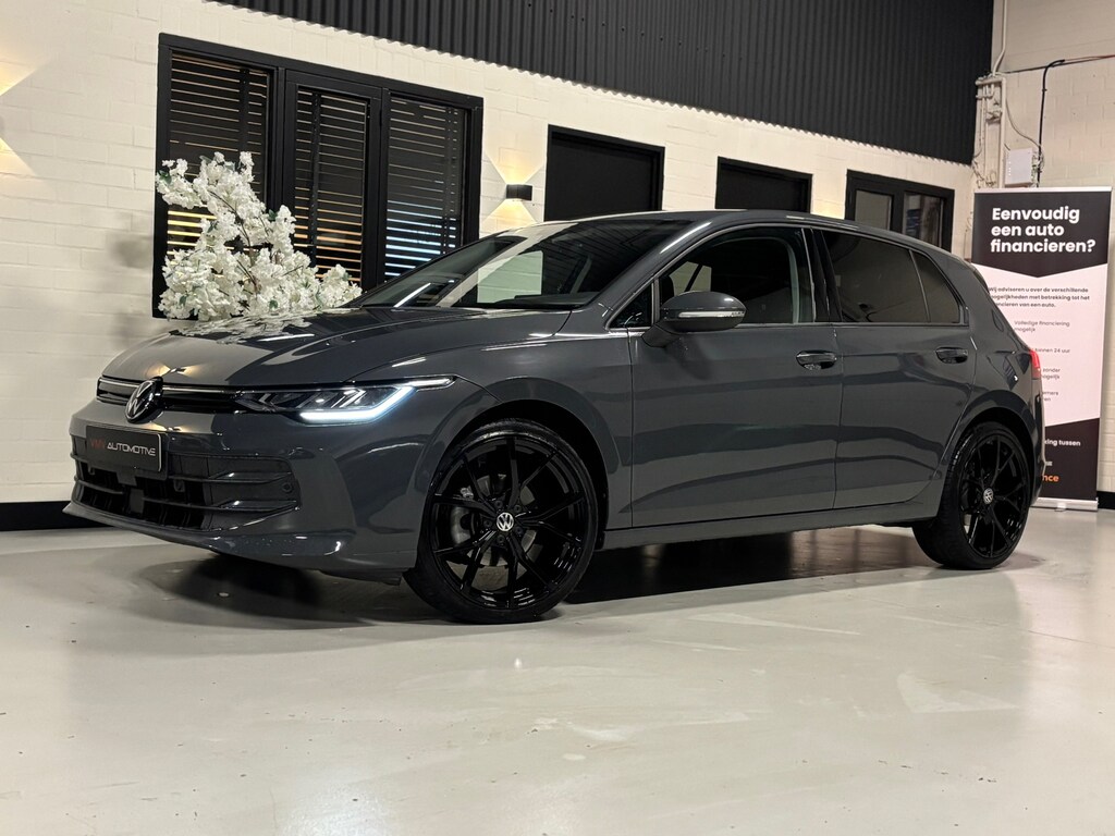 Volkswagen Golf 8.5 1.5 eTSI |Cam|ACC|Sfeerverlichting|Trekhaak|
