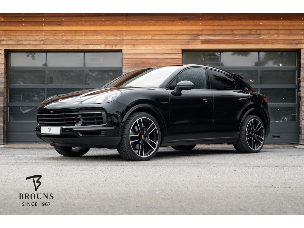 Porsche Cayenne Coupé 3.0 E-Hybrid 462pk | Ad. Sportst | BOSE | 360gr | 22"