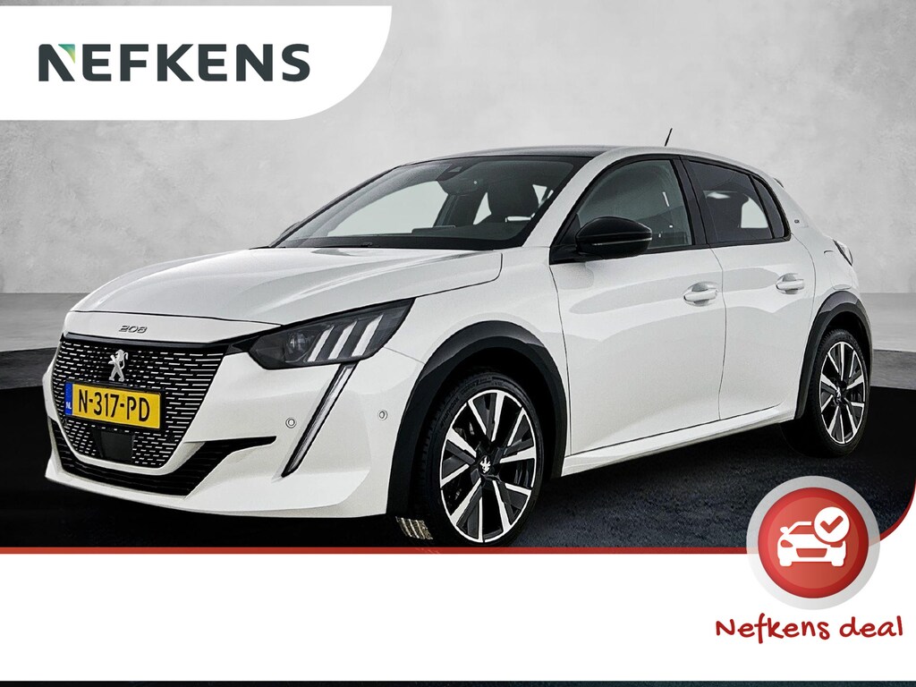 Peugeot 208 1.2 100pk GT | Navigatie | Climate Control | Camera | Cruise Control | Dodehoekdetectie | 17"LMV | LED | Apple Carplay/Android Auto |