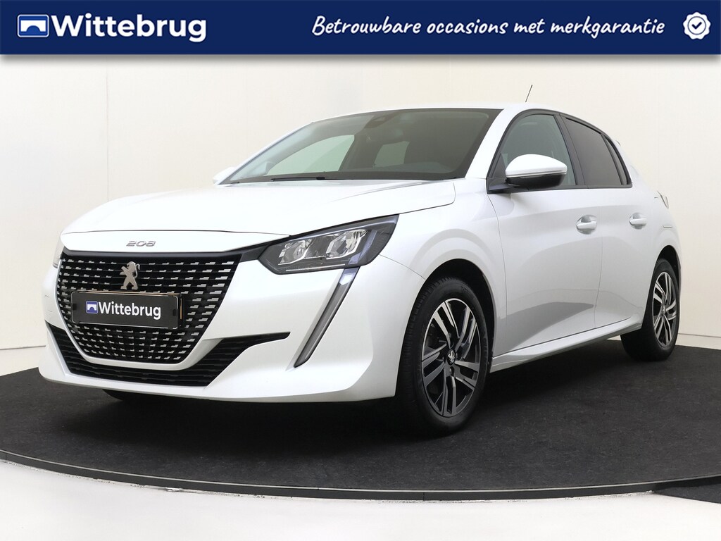 Peugeot 208 1.2 PureTech Allure | Navigatie | Carplay | Parkeerhulp| Automaat |