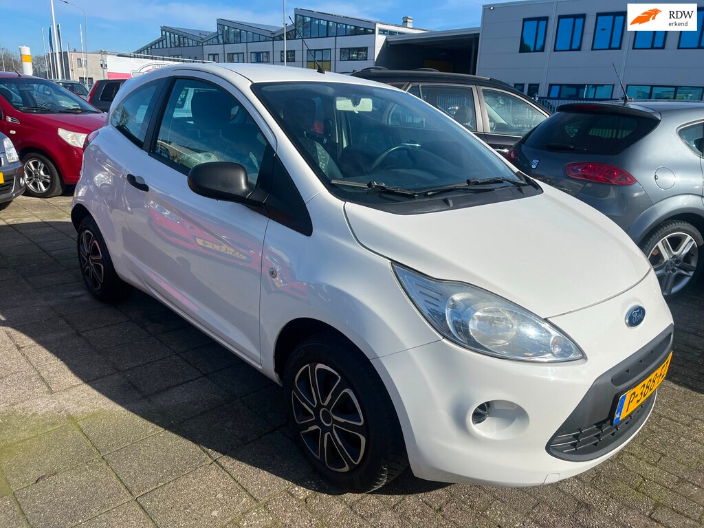 Ford Ka 1.2 Cool & Sound (st-bekr,radio cd,bj12,3499,-)