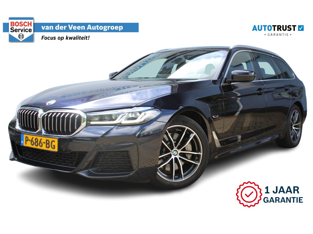 BMW 5-Serie Touring 520e Business Edition Plus | 1e Eigenaar | BMW Laser koplampen | Elektrisch verstelbare stoelen met memory | Stoelverwarming | Apple CarPlay/Android Auto | Elektrisch verstelbaar stuur | Elektrische kofferbakklep | Cruise controle | Climate controle | Parkeersensoren V+A | Keyless start | Origineel NL Auto | NAP |