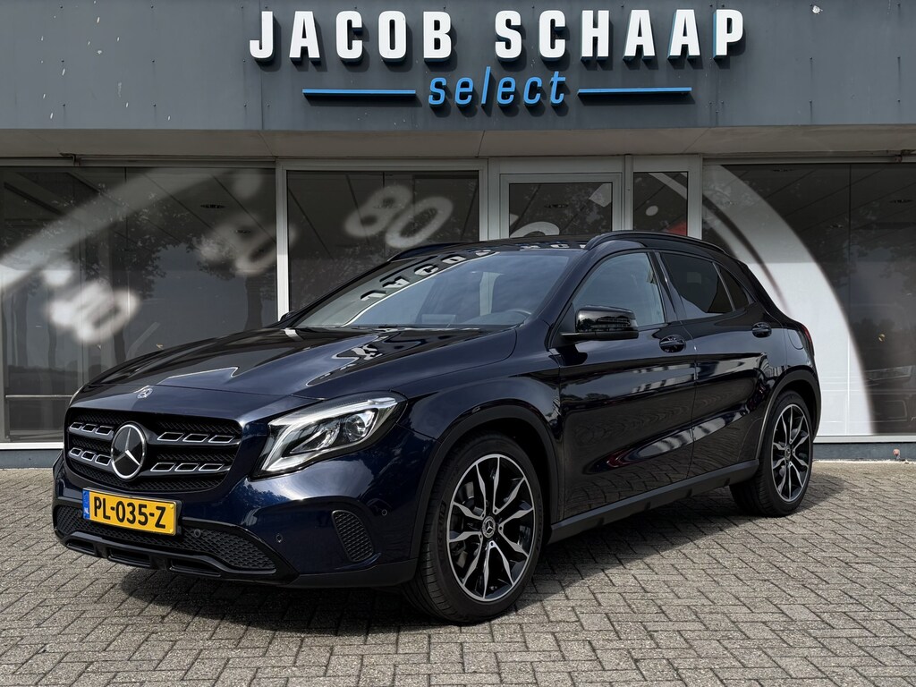 Mercedes-Benz GLA 250 Premium Plus / Automaat / Camera / Trekhaak (1.500KG) /