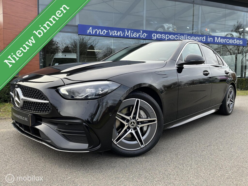 Mercedes-Benz C-klasse 180 AMG Line Nieuw type, Camera Led Dodehoek assist