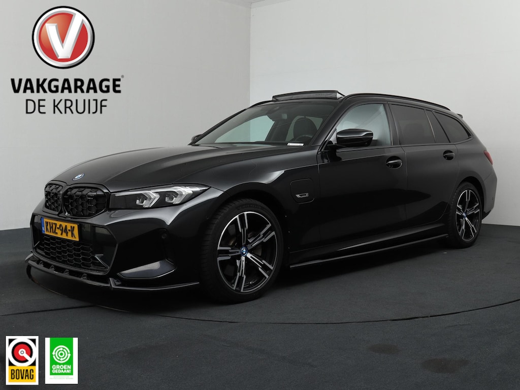 BMW 3-Serie Touring 320e M-Sport | Panoramadak | 360° Camera | Elektr. Voorstoelen met Memmory!