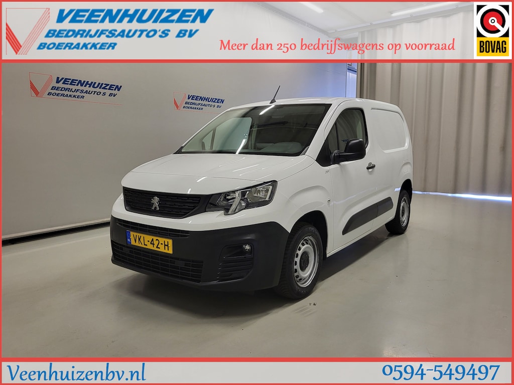 Peugeot Partner 1.2PureTech 111pk Benzine!