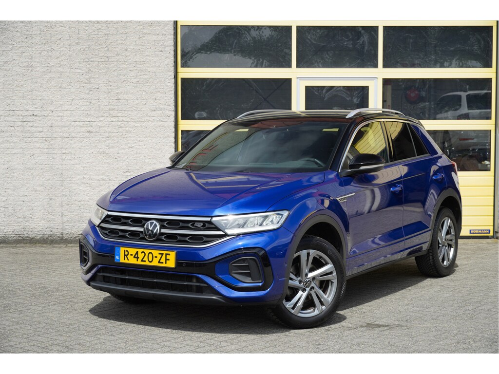 Volkswagen T-Roc 1.5 TSI 150PK! R-Line BJ2023 Lmv 17" | Led V+A | Pdc | App-Connect | Navi | Virtual cockpit | Climate control | Cruise control | Sportstoelen | Sportstuur | Zwarte hemel | Zwart dak | Extra getint glas