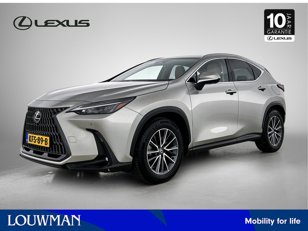 Lexus NX 450h+ AWD Luxury Line | BTW voertuig | 360 Camera | Stoel+stuurverwarming | Elektrische achterklep | Parkeersensoren voor+achter | Blindspot monitor |