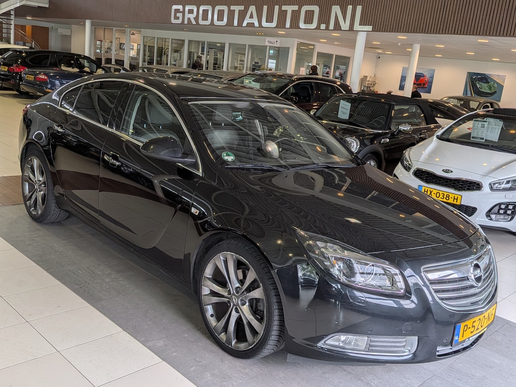 Opel Insignia 2.0 T Cosmo Automaat Airco, Cruise Control, Stuurbekrachtiging