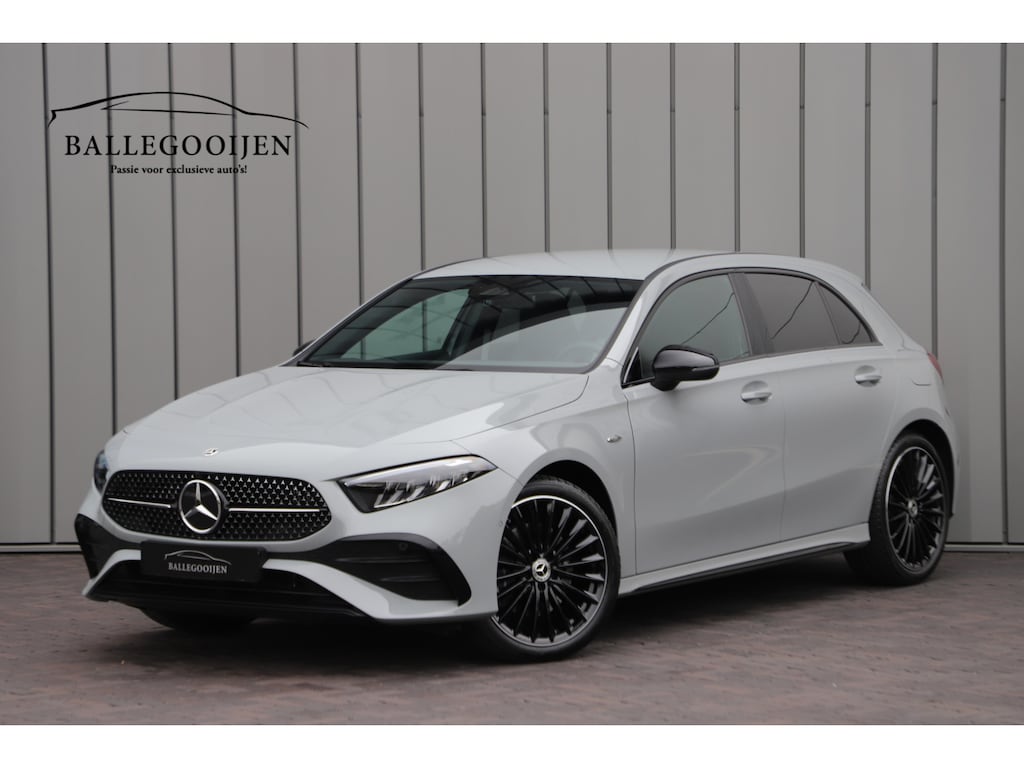 Mercedes-Benz A-klasse 250e AMG | 218PK | Sfeerverlichting | Widescreen | Stuurverwarming | ACC+ | Standkachel | Camera | 2025.