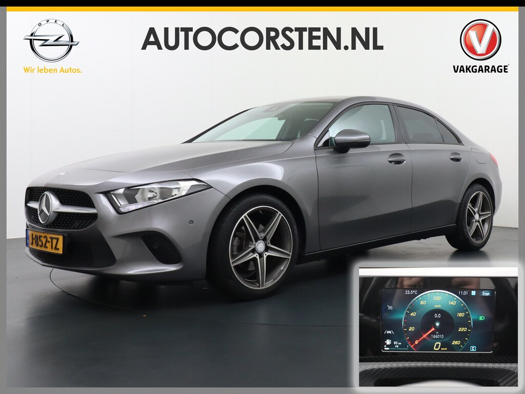Mercedes-Benz A-klasse 180 AMG Camera Navi Virtual-Cockpit Ecc Cruise Control Pdc Keyless Stoelverwarming Regen-Lichtsensor Led Lmv Bluetooth 1.400 trekvermogen