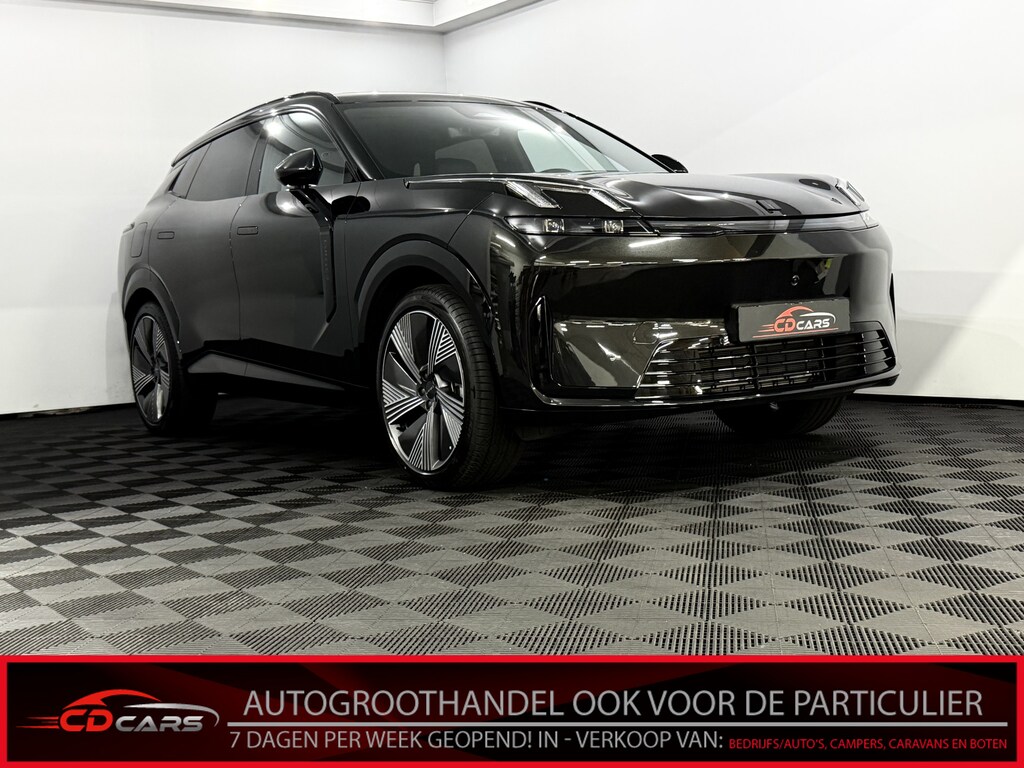 Lynk & Co 08 1.5 More Panoramadak, Stoelmassage, Stoelventilatie, 360 camera, Harman/Kardon, Leder, Autopilot, Elektrische achterklep, 4 jaar garantie .