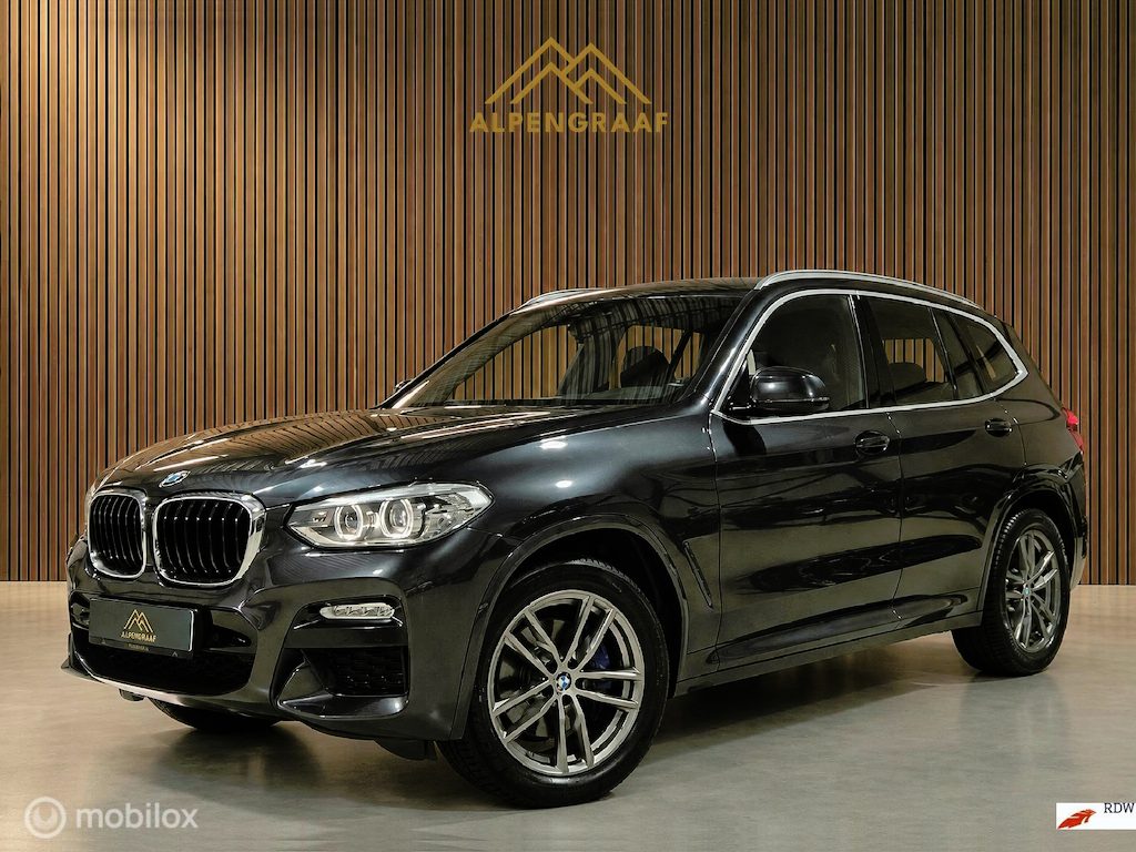BMW X3 xDrive30i M-Sport 252pk Dealeronderhouden.