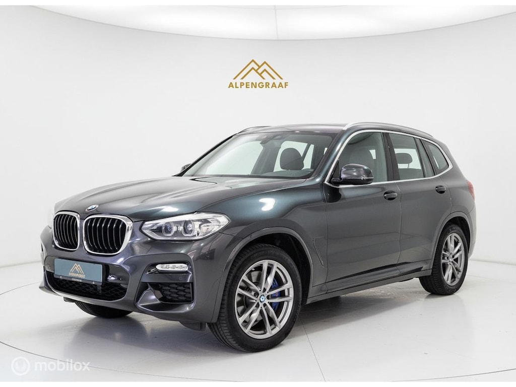 BMW X3 xDrive30i M-Sport 252pk Dealeronderhouden.