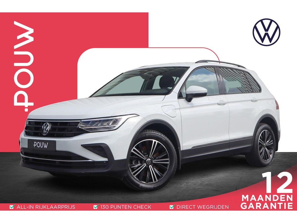 Volkswagen Tiguan 1.4 TSI eHybrid 245pk Life Edition | SoH 90% | Trekhaak Wegklapbaar | All Season Banden | Extra Getint Glas | 18" Velgen | Apple Carplay