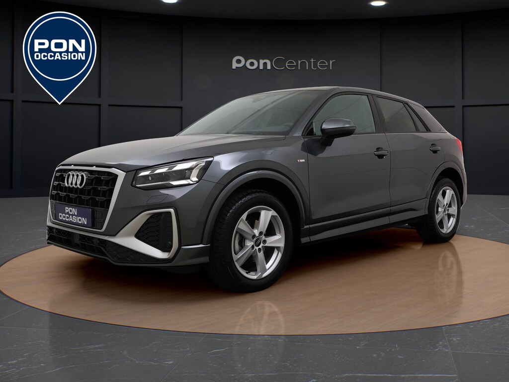 Audi Q2 35 TFSI S-line | Stoelverwarming | Matrix LED | Carplay | Parkeerhulp | Getint Glas | 17'' |